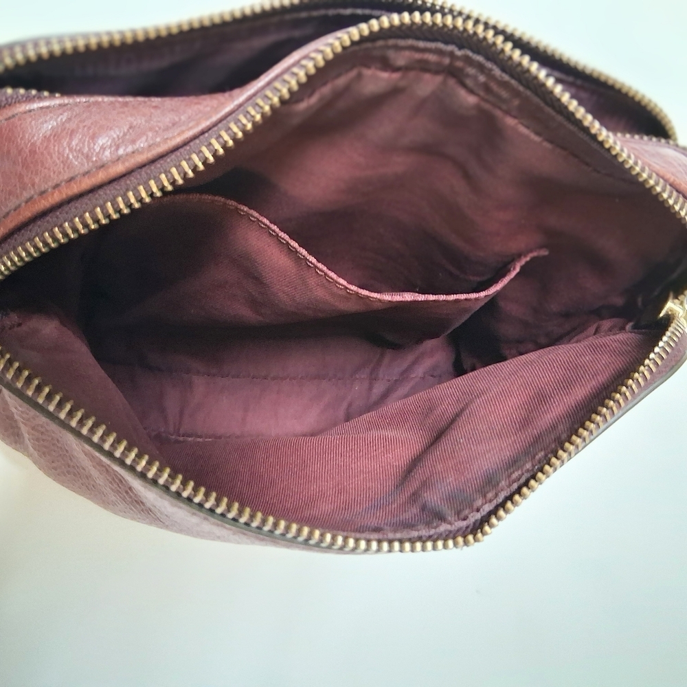 Fossil Brown Leather Crossbody Bag - Picture 8 of 10